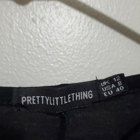 PrettyLittleThing Classic Black Long Sleeve Dress - Picture 2 of 4